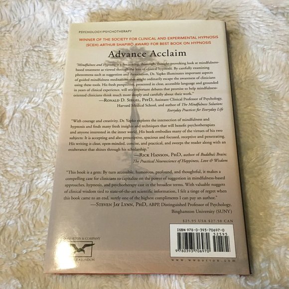 'Mindfulness and Hypnosis' Hardcover By Michael D. Yapko - Picture 2 of 3